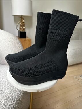 VAGABOND Women’s Black Knit Platform Sock Boots